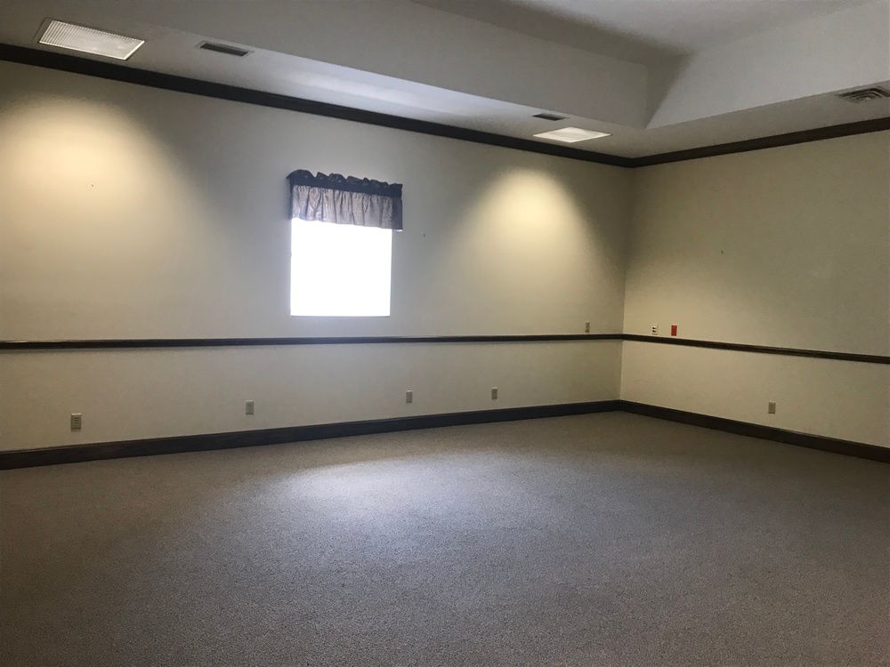 102 N Sundale Rd, Norwich, OH 43767